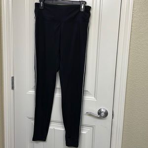 TANGERINE BLACK WITH WHITE SIDE STRIPES LEGGINGS size medium